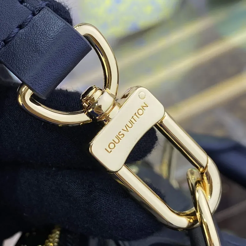 LV M23666 Louis Vuitton Alma BB Taška Černá