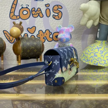 LV M82900 Louis Vuitton Steamer Wearable Wallet Ink Blue