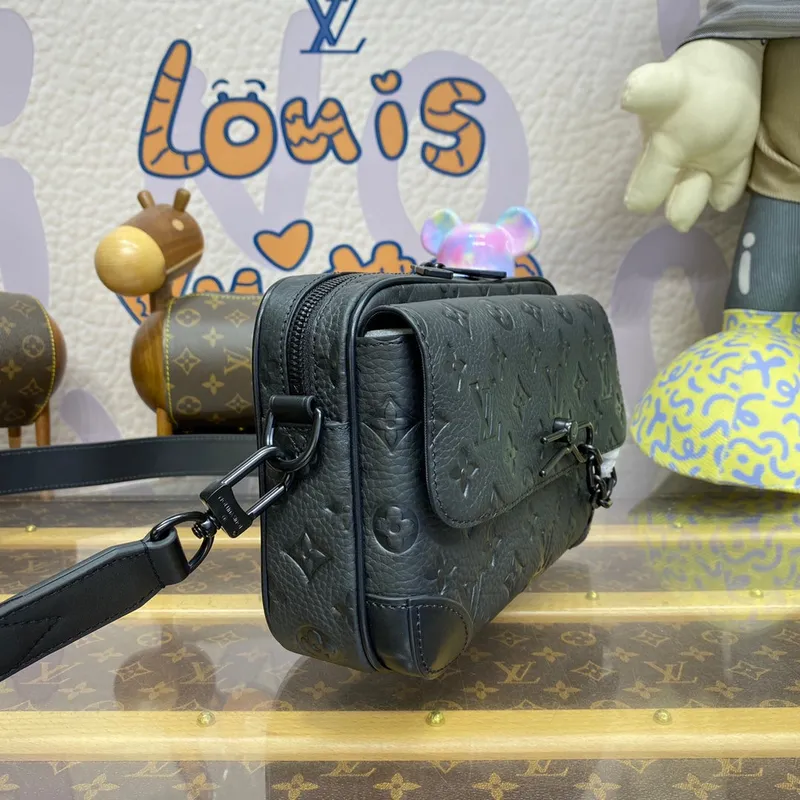 LV M23742 Louis Vuitton Steamer Messenger Bag Taurillon Monogram embosovaná hovězí kůže