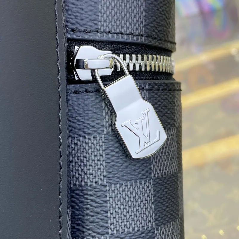 LV N40514 Louis Vuitton Discovery Backpack PM Damier Graphite potažená plátno