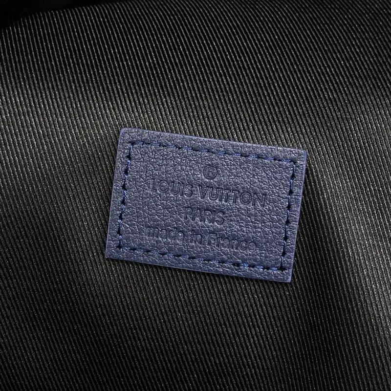 LV M46557 Louis Vuitton Objevovací batoh Modrý