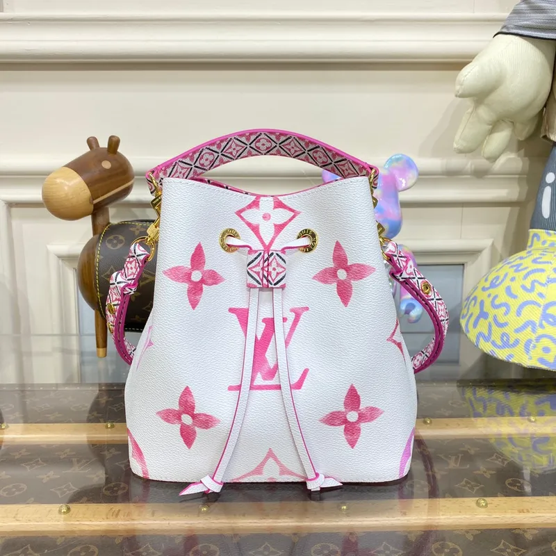 LV M22986 Louis Vuitton Néonoé BB Kabela na řetěz růžová