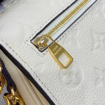 LV M22942 Louis Vuitton Pochette Métis East West taška Monogram Empreinte kůže Crème Beige