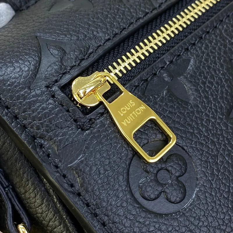 LV M46595 Louis Vuitton Pochette Métis East West taška Monogram Empreinte kůže černá