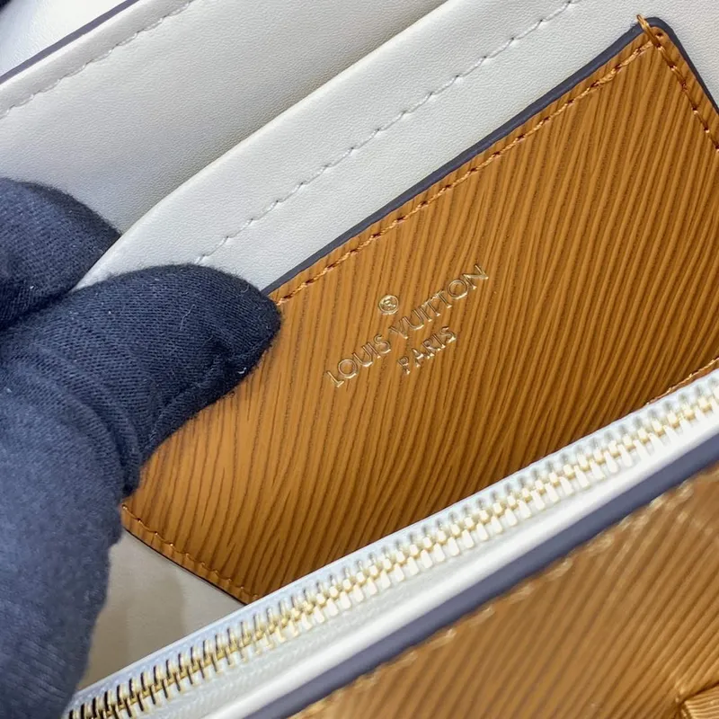 LV M22229 Louis Vuitton Twist MM Kabelka Honey Gold