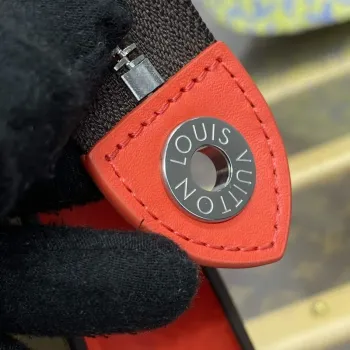 LV M82857 Louis Vuitton Pochette Voyage MM Taška Červená