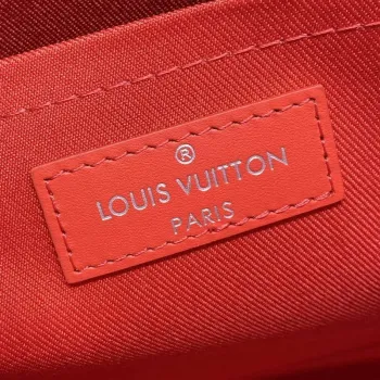 LV M82857 Louis Vuitton Pochette Voyage MM Taška Červená
