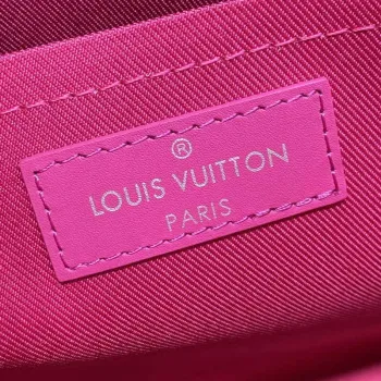 LV M82858 Louis Vuitton Pochette Voyage MM Taška Růžová