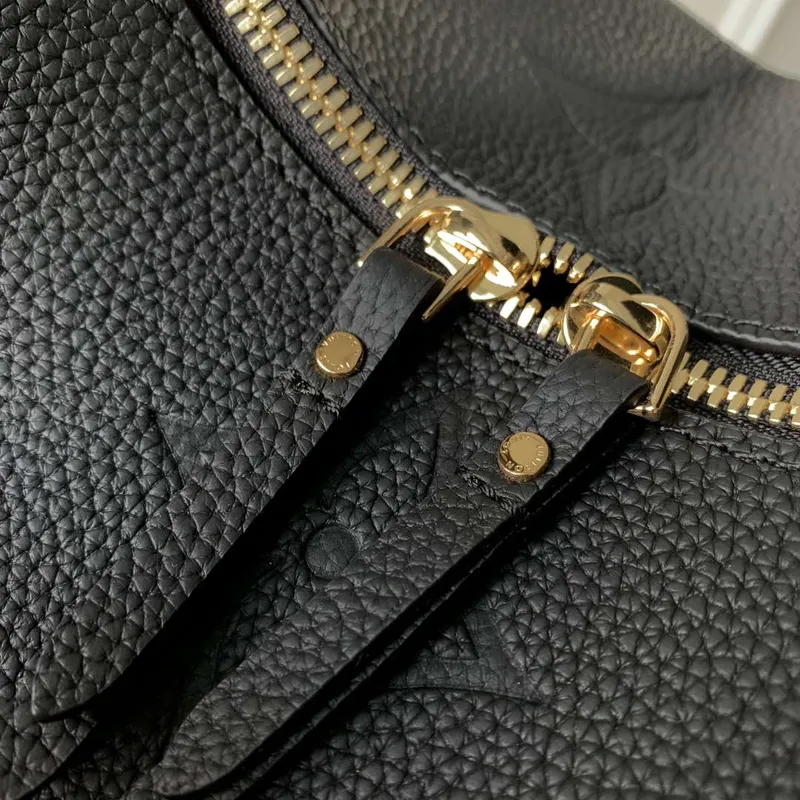 Louis Vuitton LV M46725 Loop Hobo Taška Monogram Empreinte Černá