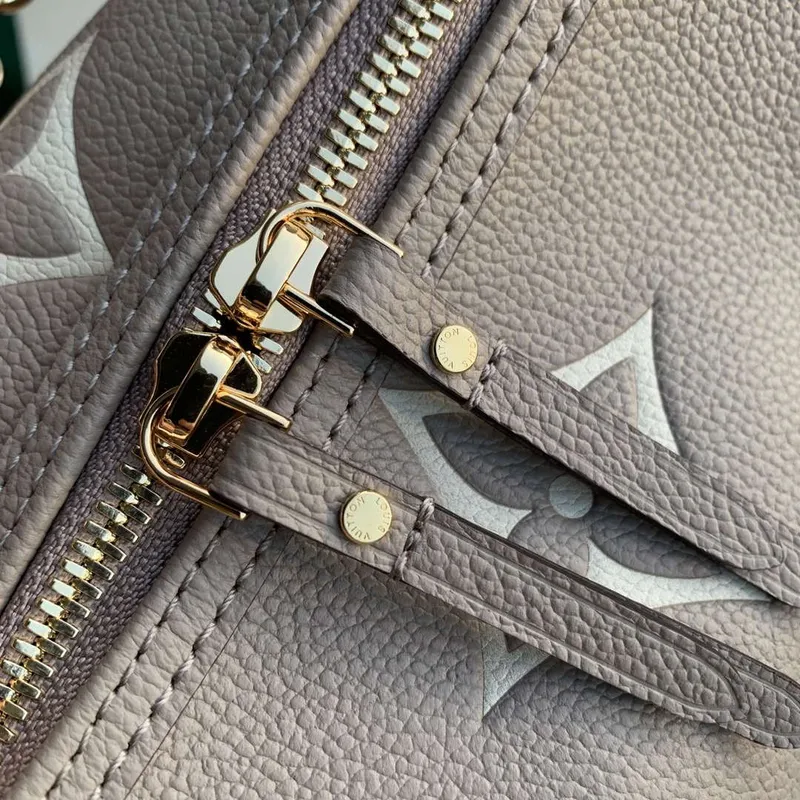 Louis Vuitton LV M46738 Loop Hobo Taška Bicolor Monogram