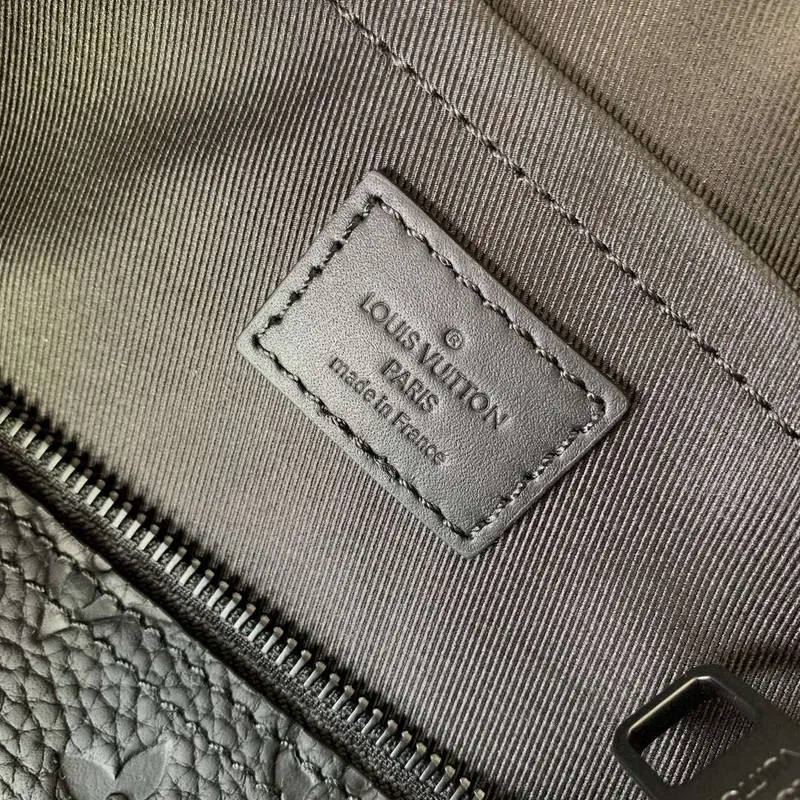 LV M46796 Louis Vuitton Soft Polochon PM Monogram Černá