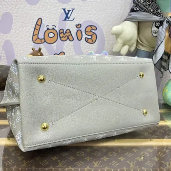 LV M23396 Louis Vuitton Carmel Hobo taška Mahina kůže šedá
