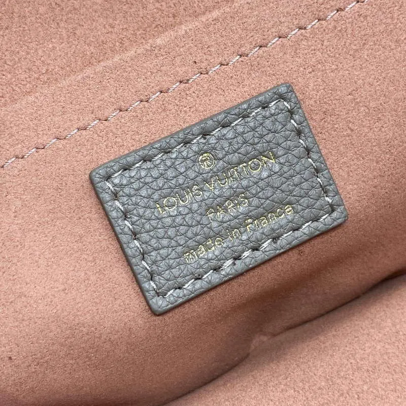 LV M23550 Louis Vuitton Nice Mini Vanity Case Šedá