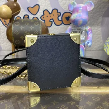 LV M82886 Louis Vuitton Noe Kabelka Černá