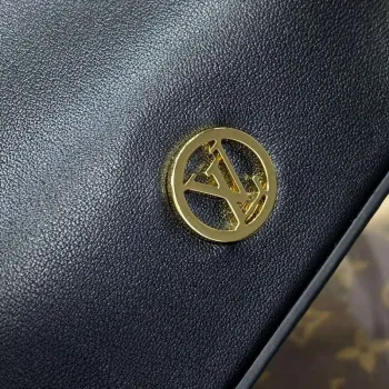 LV M82886 Louis Vuitton Noe Kabelka Černá