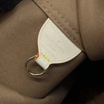 LV M46817 Louis Vuitton Atlantis GM Kabelka