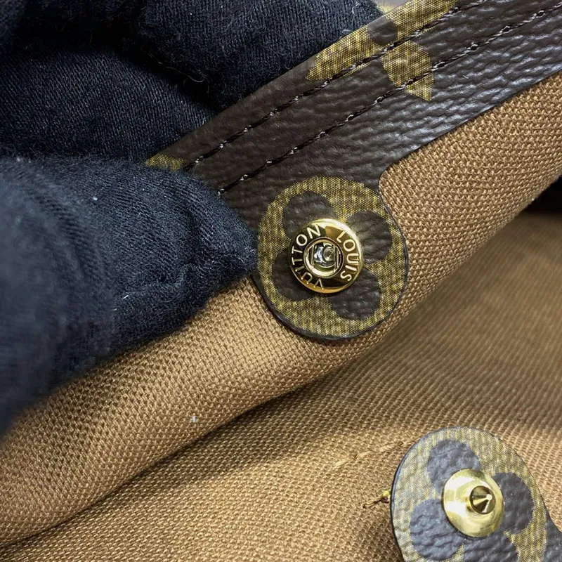 LV M46817 Louis Vuitton Atlantis GM Kabelka