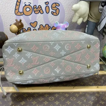LV M23395 Louis Vuitton Bella Tote Bag Šedá