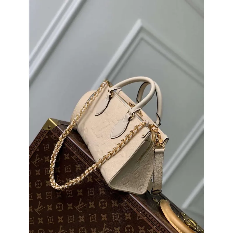 LV M23698 Louis Vuitton OnTheGo East West Tote Bag Krémová