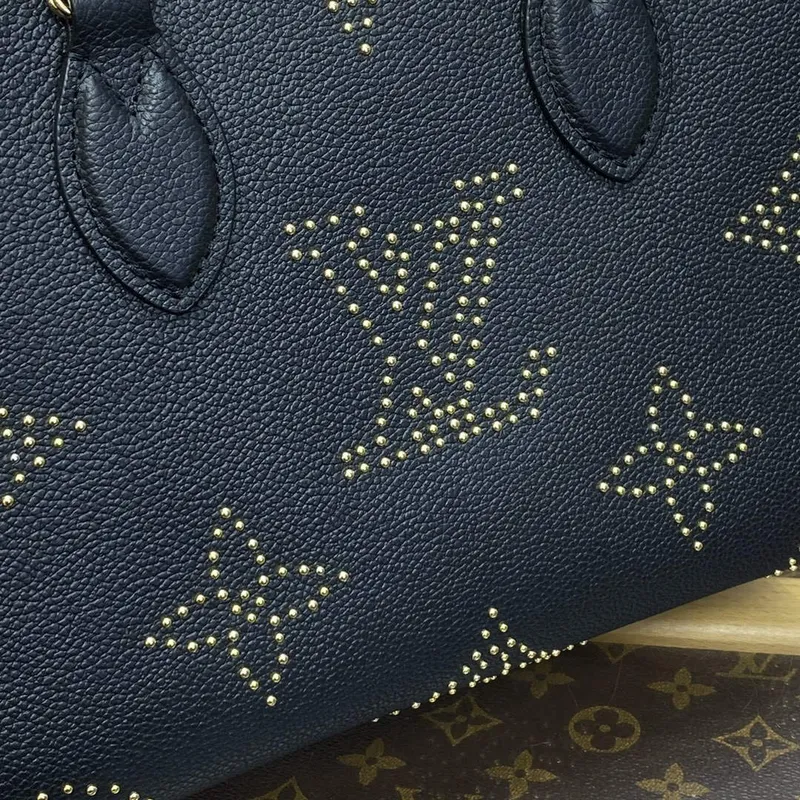 LV M46733 Louis Vuitton OnTheGo PM Kabelka Černá