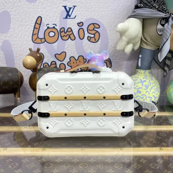 LV M21950 Louis Vuitton Future Trunk Bag Bílá