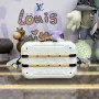 LV M21950 Louis Vuitton Future Trunk Bag Bílá