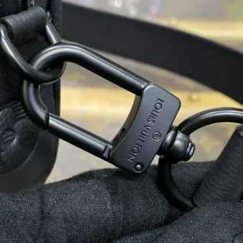 LV M82544 Louis Vuitton Nano Alpha Bag černé embosování