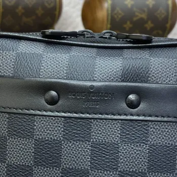 LV M82542 Louis Vuitton Nano Alpha Bag Černá mřížka