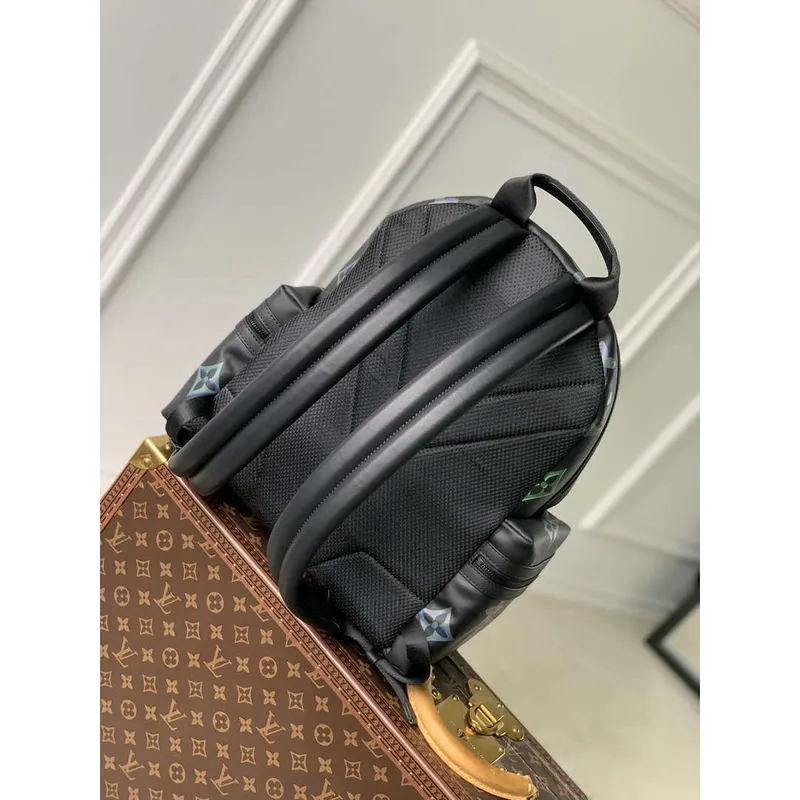 LV M22488 Batoh Louis Vuitton Comet Černý Borealis