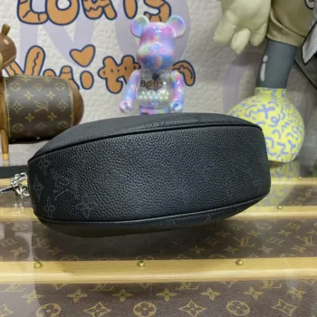LV M22819 Louis Vuitton Baia PM Taška Černá