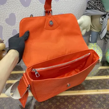 LV M23097 Louis Vuitton Montsouris Messenger Bag Oranžová