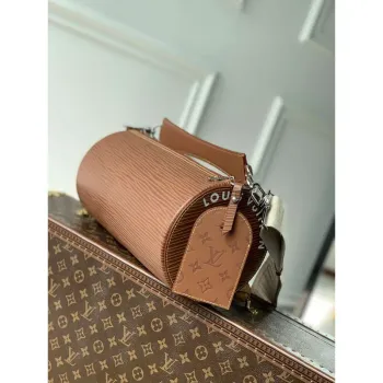 LV M23092 Louis Vuitton Soft Polochon Křížová taška Cognac