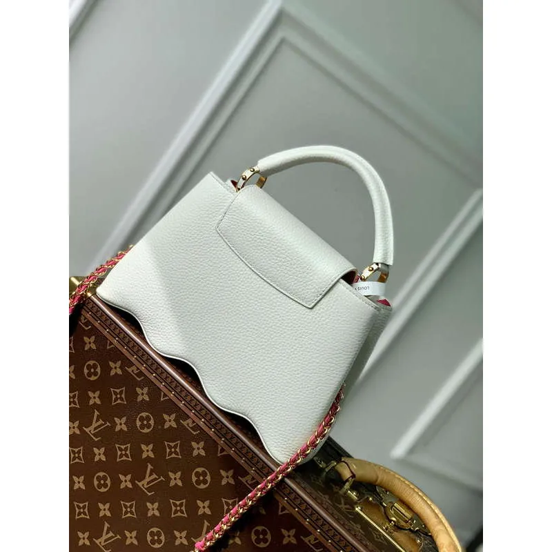 LV M22121 Louis Vuitton Capucines BB Kabelka Sněhově Bílá