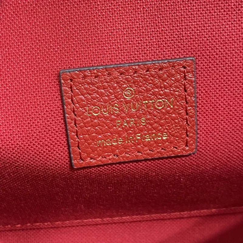 LV M82607 Louis Vuitton Felicie Pochette Monogram Empreinte Taška Červená