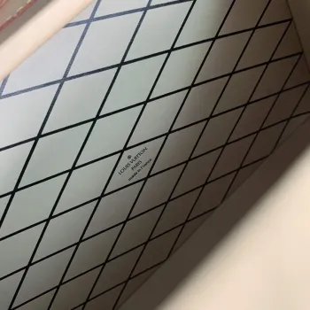 LV M22882 Louis Vuitton Petite Malle Kabelka Béžová