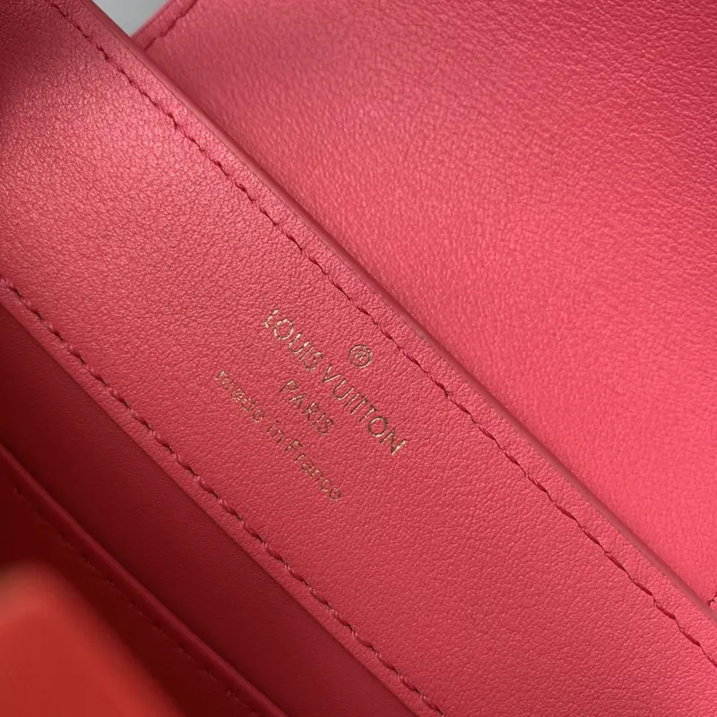 LV M22922 Louis Vuitton Capucines Mini Kabelka Růžová