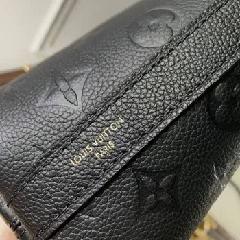 LV M46610 Louis Vuitton Taška Sac Sport Černá