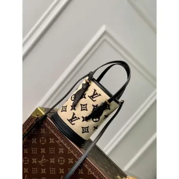 LV M82418 Louis Vuitton Nano Bucket Bag Černá