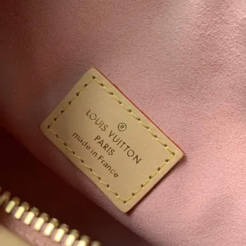 LV M22842 Louis Vuitton Boční Kufřík Kabelka Růžová