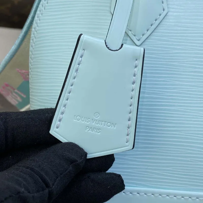 LV M22619 Louis Vuitton Alma BB Epi kabelka světle modrá