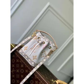 LV M82386 Louis Vuitton Nano Noé Kabela Apricot