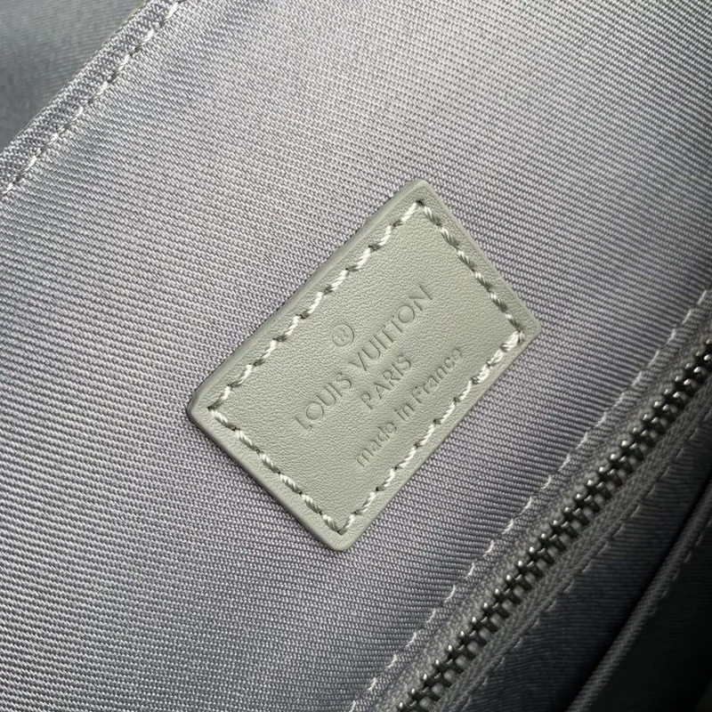 LV M23146 Louis Vuitton Christopher PM Batoh Minerální Šedá