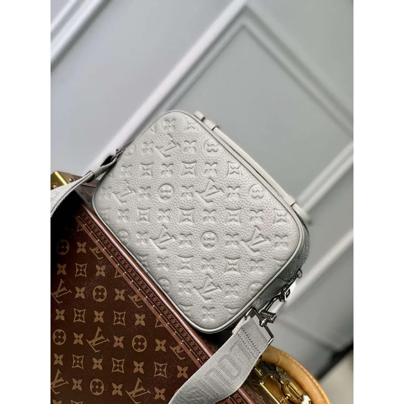 LV M23152 Louis Vuitton S Lock Messenger Bag minerální šedá