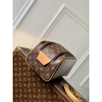 LV M46696 Louis Vuitton Dopp Kit Toaletní taška Radiant Sun