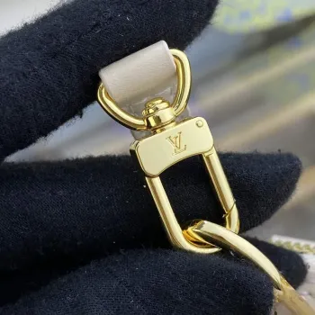 LV M22878 Louis Vuitton Alma BB Kabelka Bílá