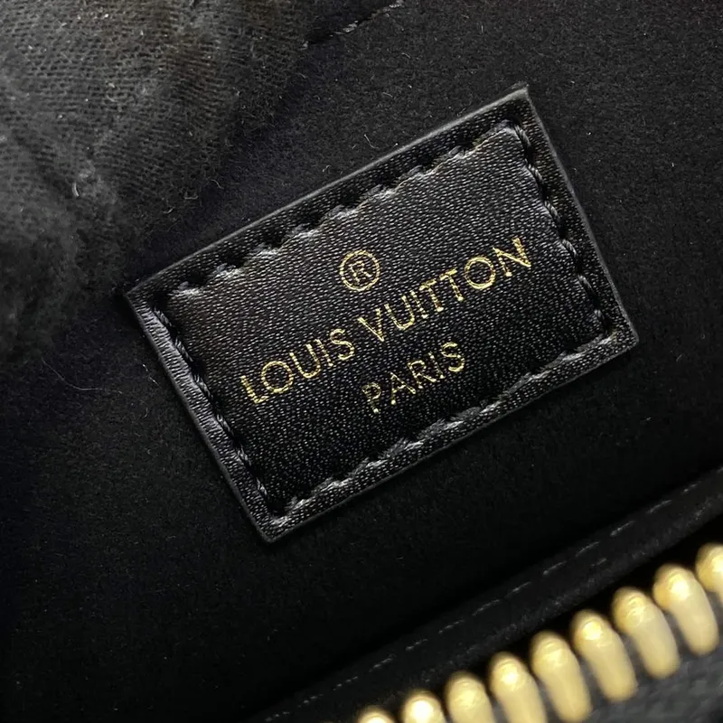 LV M22878 Louis Vuitton Alma BB Kabelka Černá