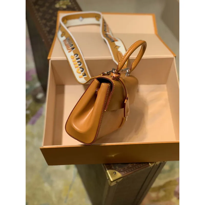 LV M58931 Louis Vuitton Cluny Mini Epi Kabelka Zlatá Miel