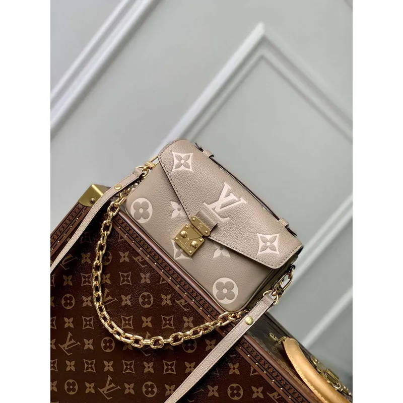 LV M23081 Louis Vuitton Pochette Métis East West Kabelka