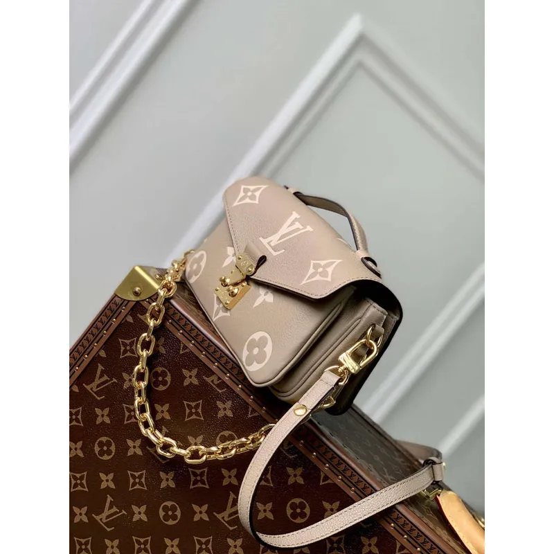 LV M23081 Louis Vuitton Pochette Métis East West Kabelka