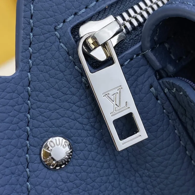 LV M57081 Louis Vuitton Takeoff Slingbag Námořnická modrá